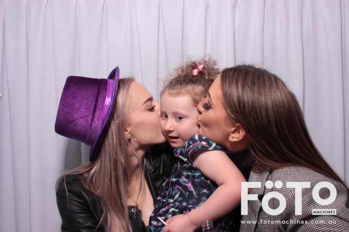 Billy's 21st | View more photos from the event at gallery.fotomachines.com.au/u/FOTOMachines/Billys-21st